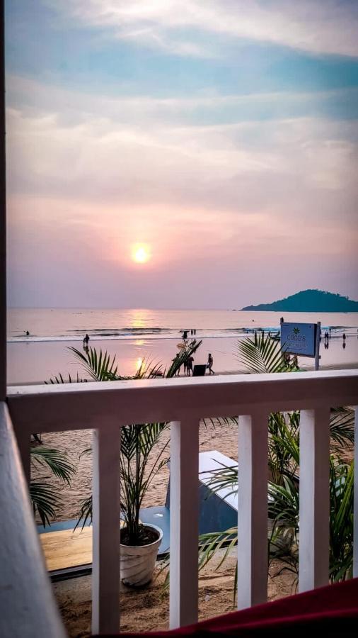 Cocos Beach Resort パロレム エクステリア 写真