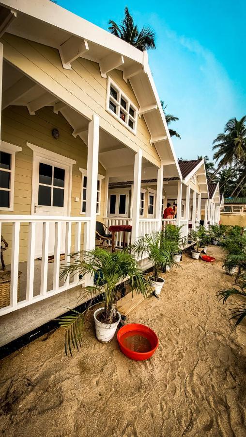 Cocos Beach Resort パロレム エクステリア 写真